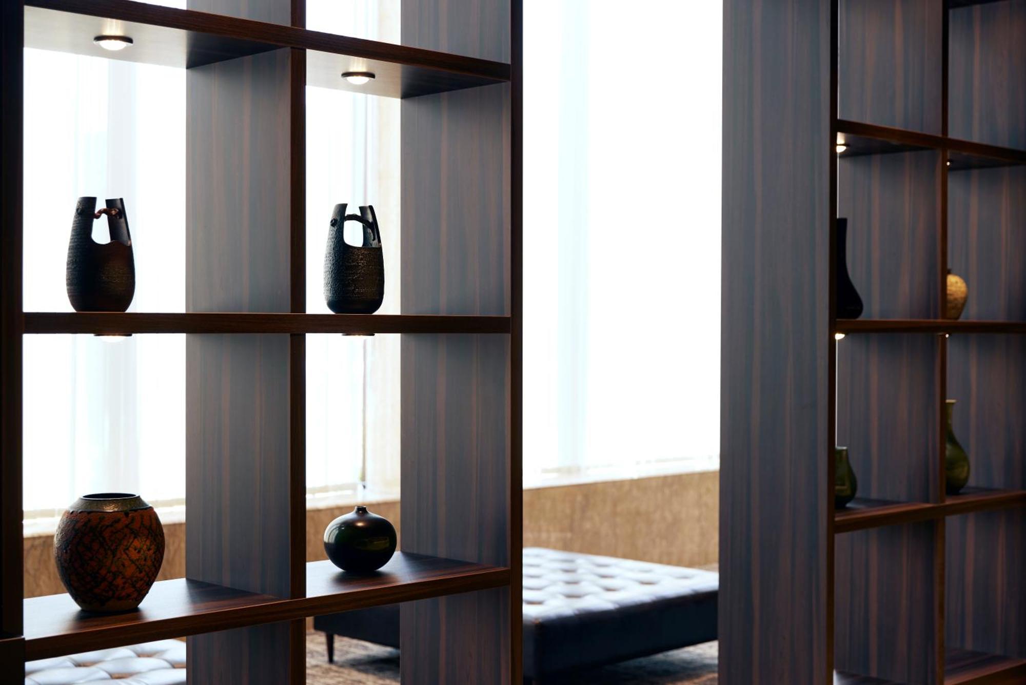 Hotel Consort Shin-Osaka Bagian luar foto