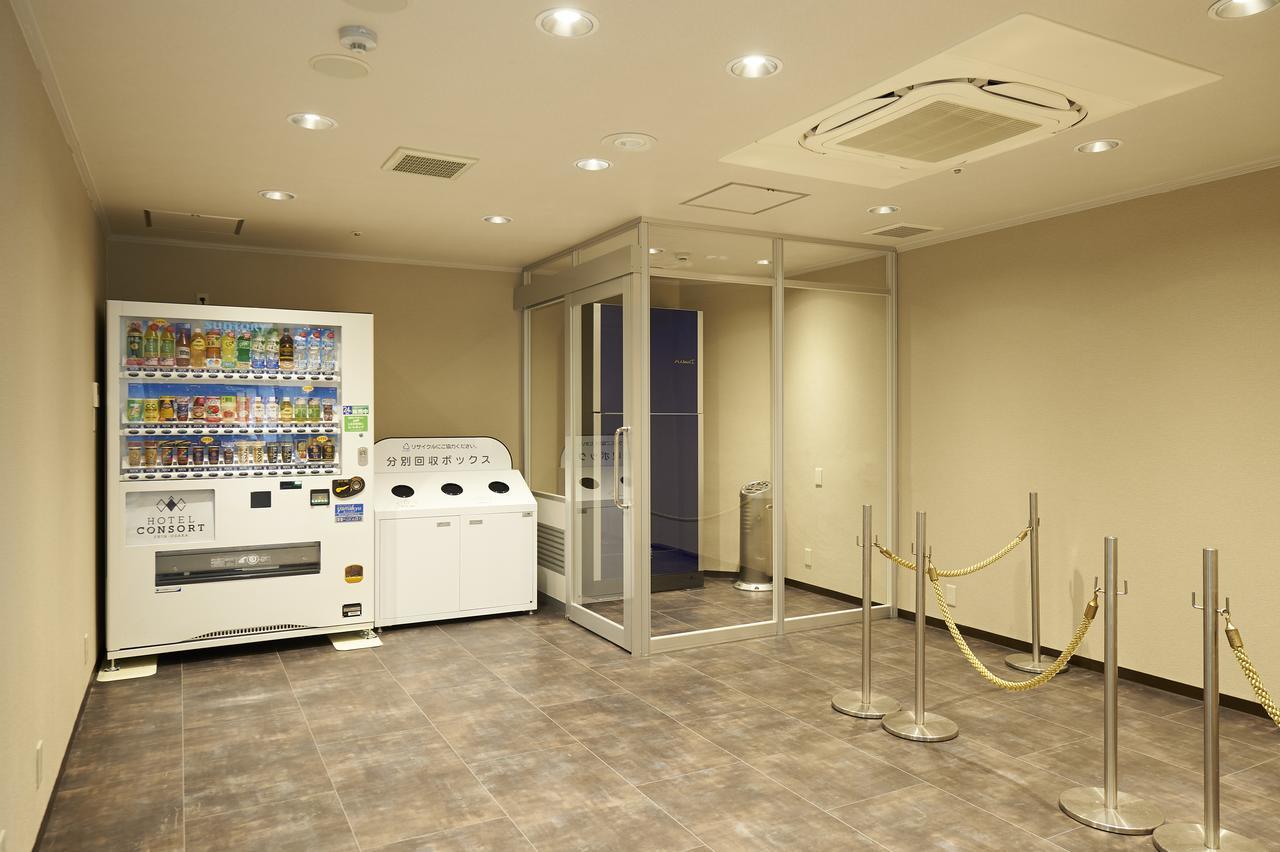 Hotel Consort Shin-Osaka Bagian luar foto
