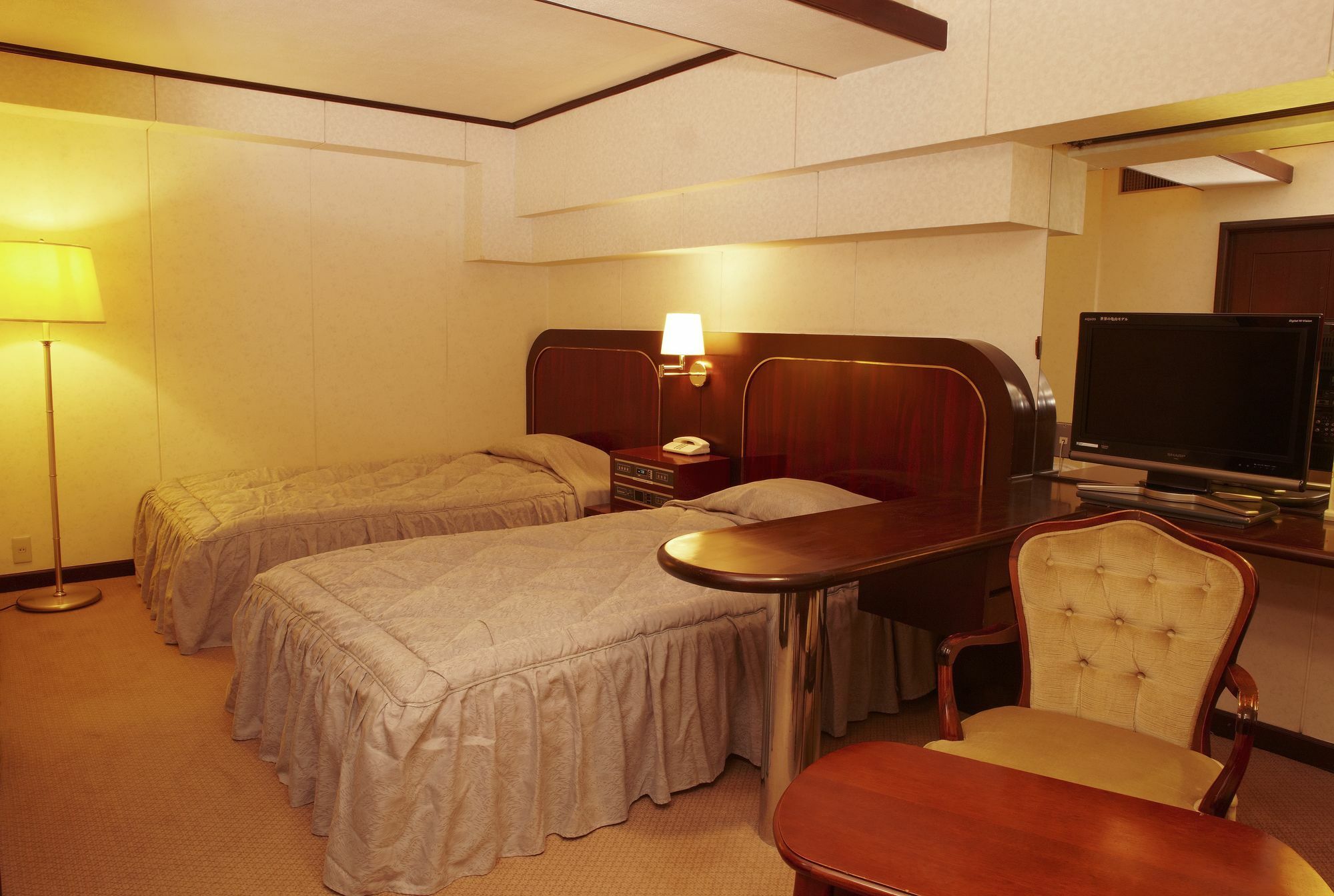 Hotel Consort Shin-Osaka Bagian luar foto